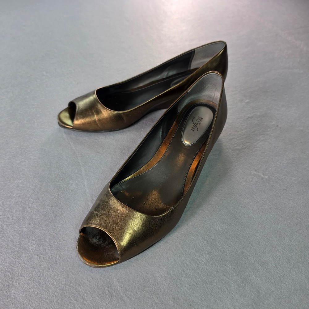 Alfani Step n Flex Bronze Metallic Peep Toe Wedge Pumps Heels